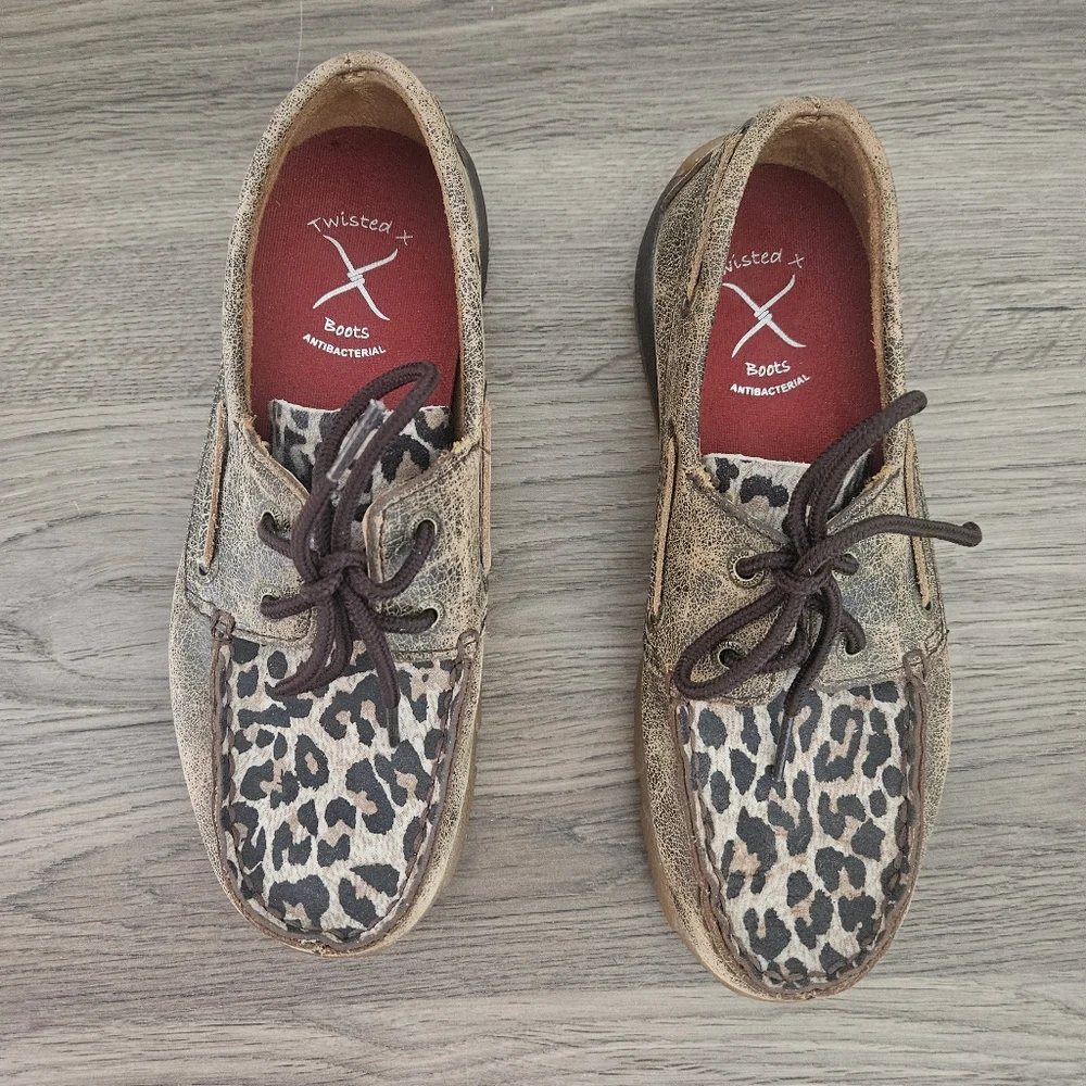 Twisted X boots Kids‎ Leopard Print boat Driving Mocs Shoe size 2.5